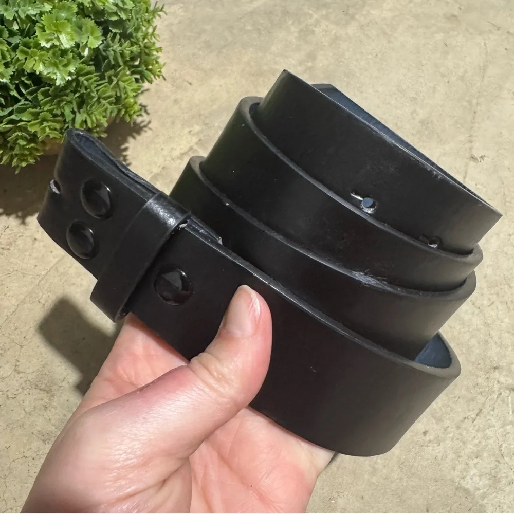 Vtg Black Leather Belt Blank Mens Size‎ XL Classic No Buckle Western Festival